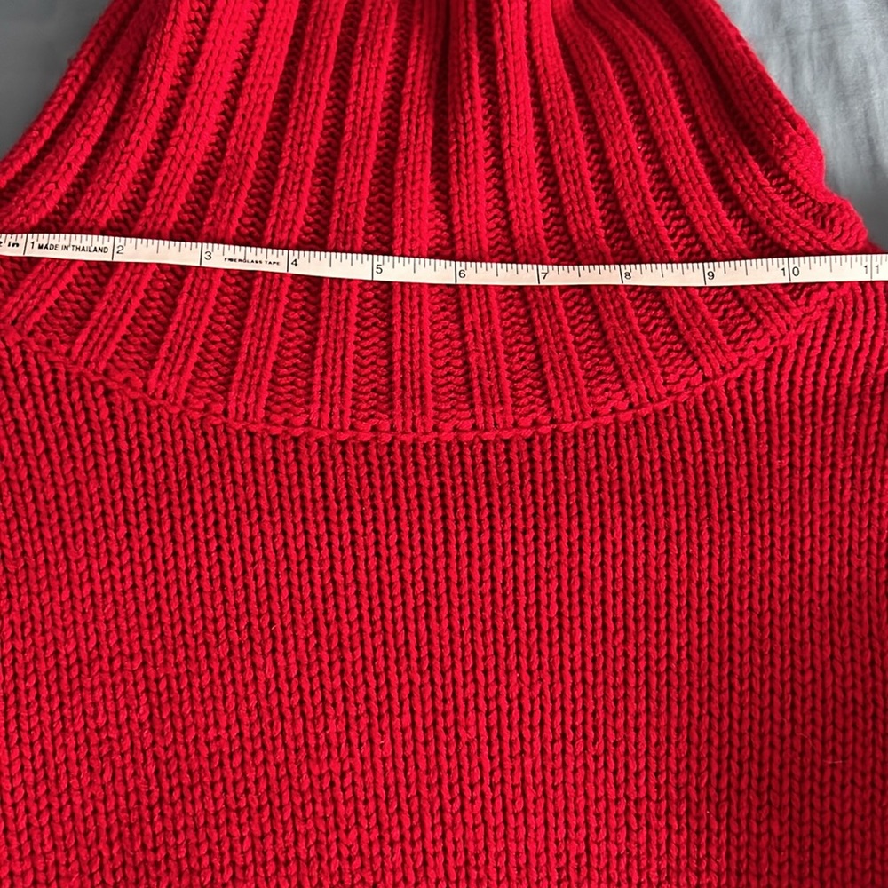 Red sweater🍒 - Picture 8 of 9